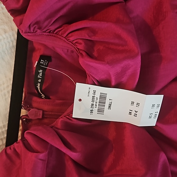 Taffeta Off-The-Shoulder Midi Dress - Picture 4 of 6